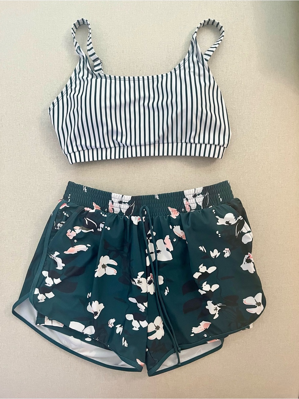 CUPSHE Forest Green Floral and Striped Women’s Bathing Suit Size Large